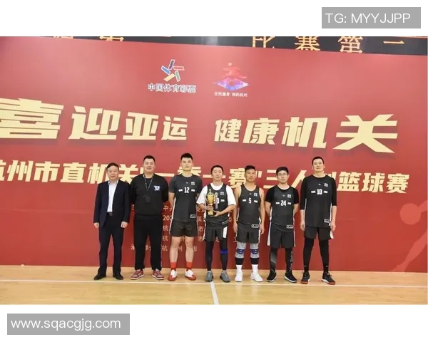 杭州篮球队反击战术分析与成败得失的深度剖析 杭州篮球队反击战术分析与成败得失的深度剖析